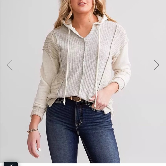 BKE Pieced Knit hoodie - Picture 9 of 10